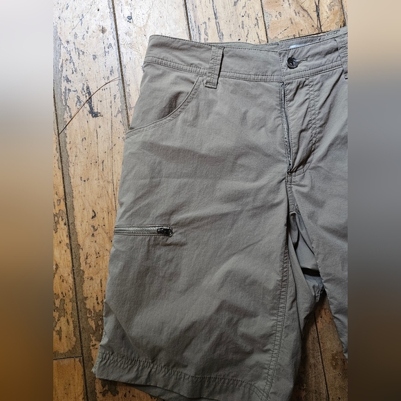 Marmot Mens Shorts Size 30 - Picture 2 of 7